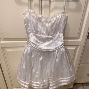 Windsor White Dress